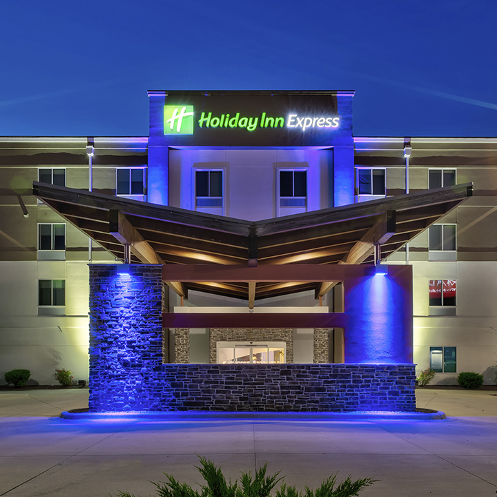 Holiday Inn Express Exterior