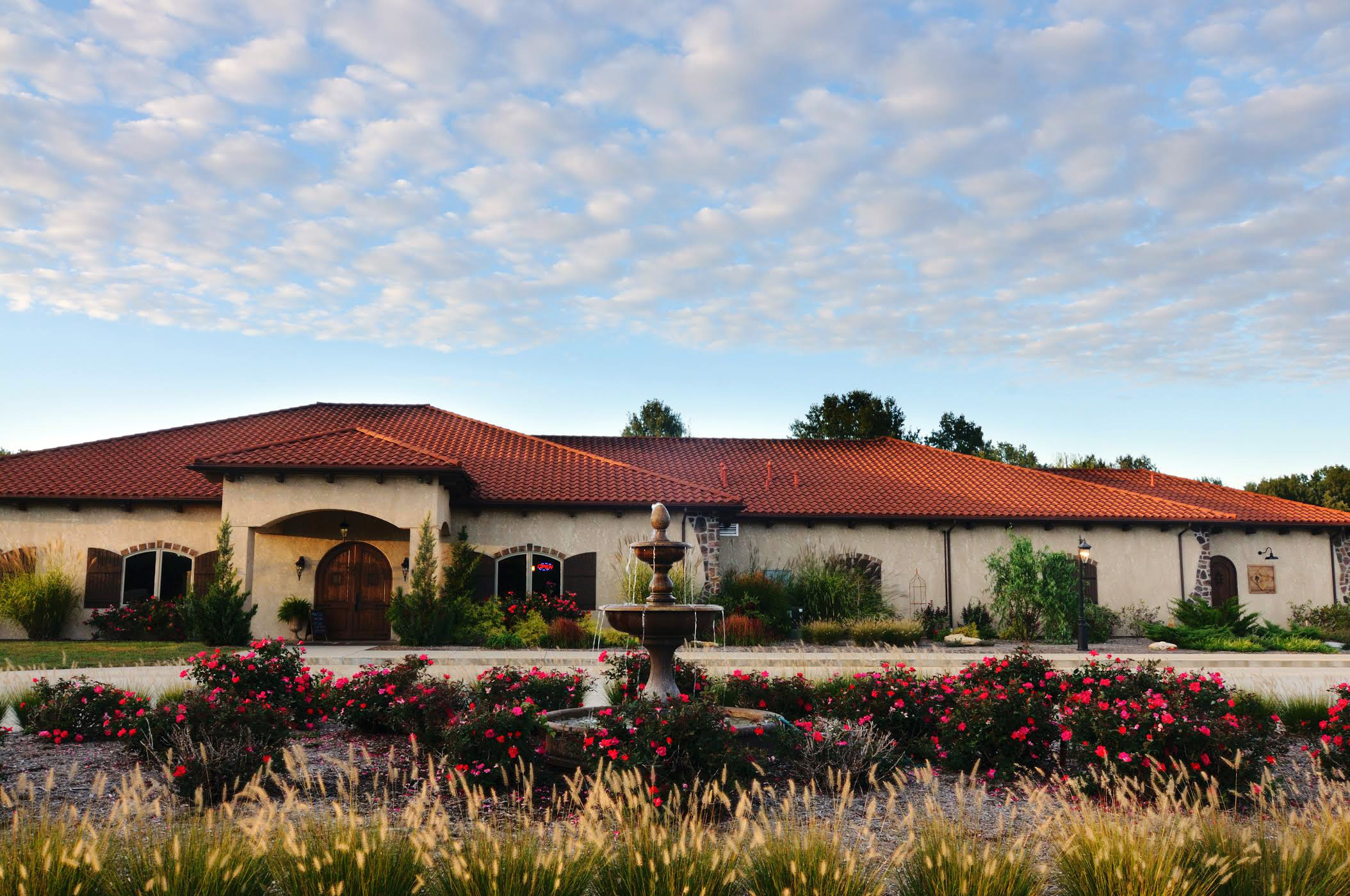 the landscaping in front of Tuscan Hills Winery